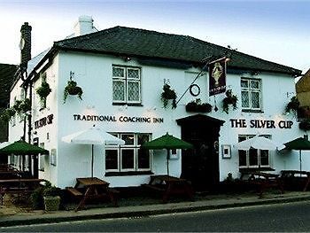 Silver Cup - Inn Luton  Extérieur photo